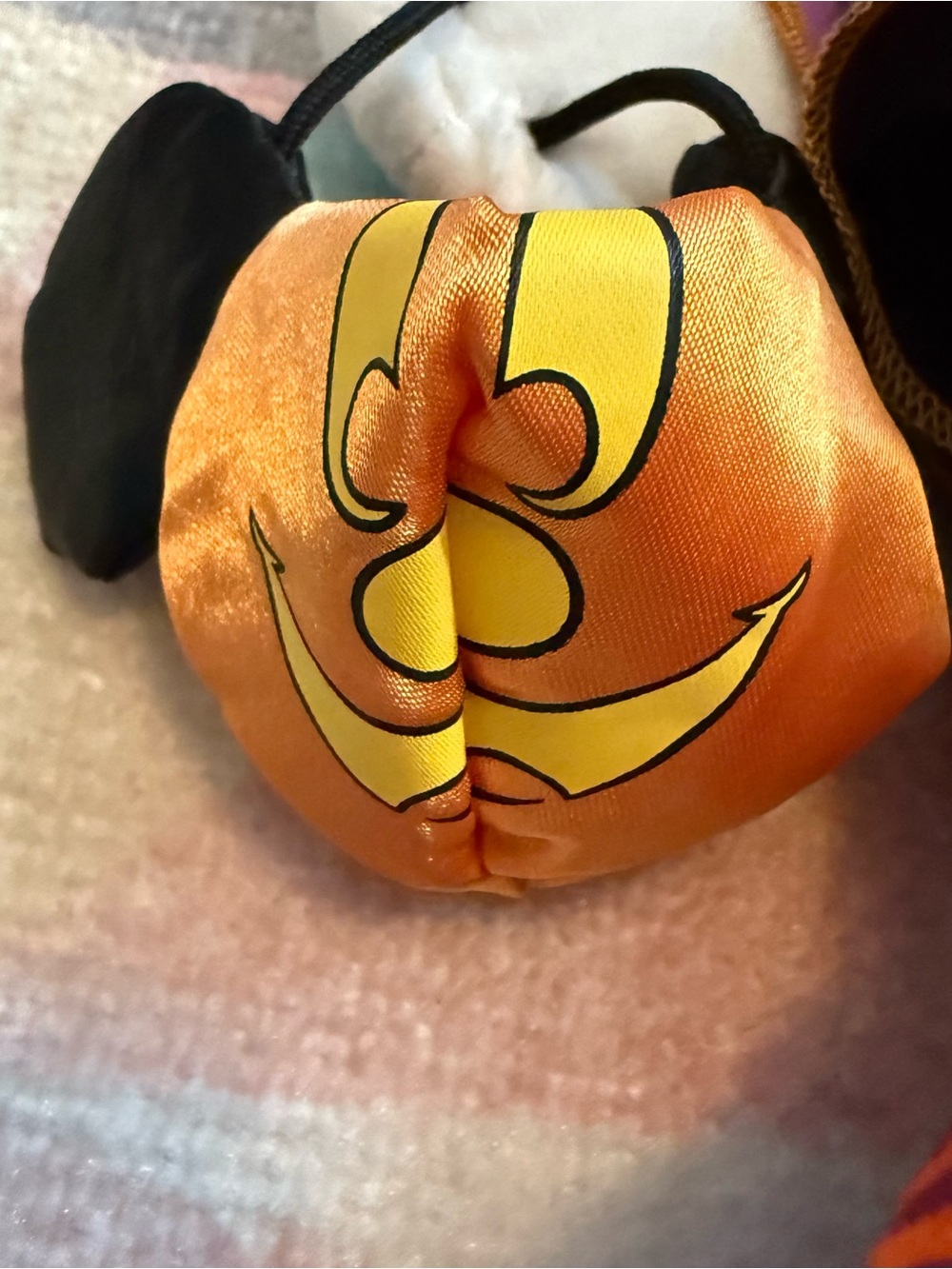 Vintage Walt Disney World 2008 Happy Halloween Minnie Mouse Plush - Picture 5 of 10